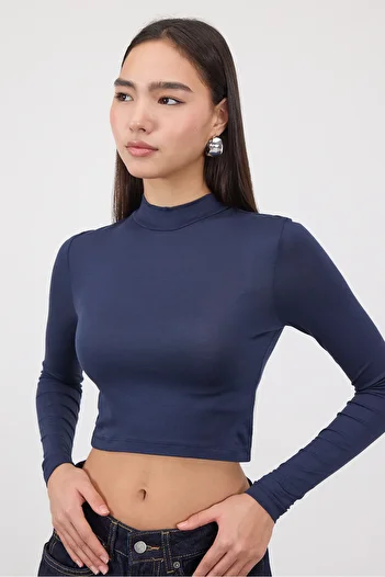 Addax Stand Collar Long Sleeve Crop Blouse B1276-U4