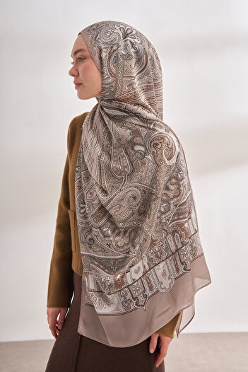 ARMANDA Εισαγόμενο σάλι Voile με μοτίβο Mink Mystic