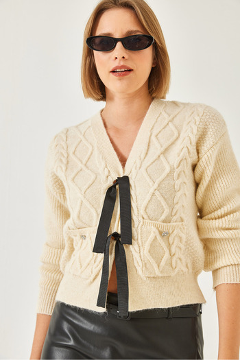 Bianco Lucci Women's Knitted Cardigan with Bow Front Pocket 20247544