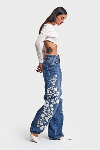 its basic Λευκό Floral Κεντημένο Γυναικείο Τζιν - Σχέδιο Loose Fit, Χρώμα Τζιν