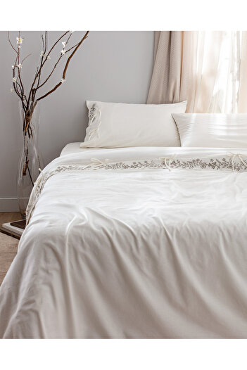 Madame Coco Relief King Size 100% Cotton Tied Duvet Cover Set - Ecru/Khaki