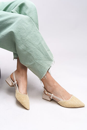 Riccon Ivethion Women's Pointed Toe Straw Heels - 0012340   Skin