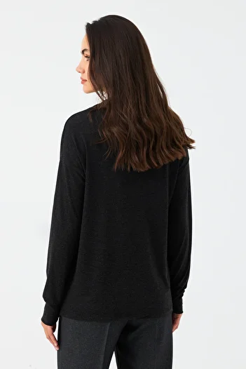 Cool & Modest Women's Anthracite Button Detail V-Neck Blouse Mey2982