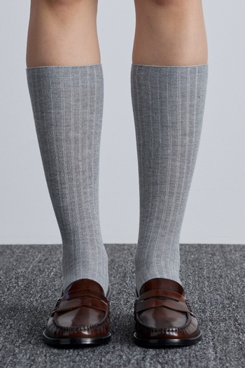 Manuka Gray Long Ribbed Socks