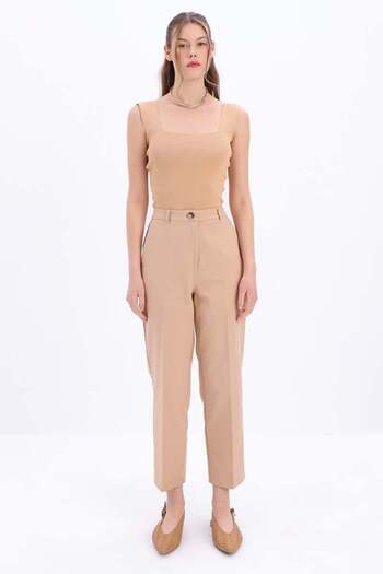 ALLDAY Biscuit-Cotton Large Size Fabric Trousers