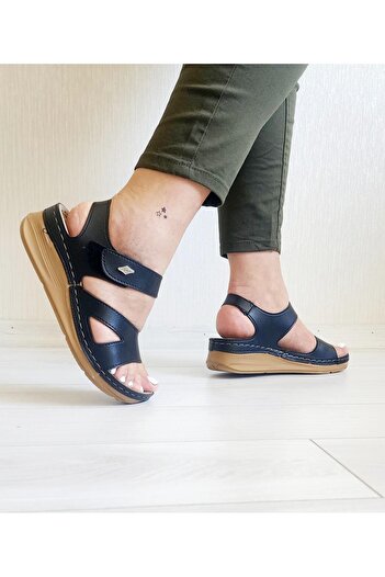 Esem Women's Black Summer Sandals