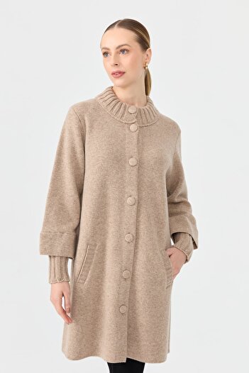 Desen Triko Beige Women's Long Wool Cardigan - Stand Collar
