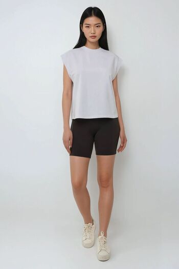 Hiccup Crew Neck Basic T-shirt