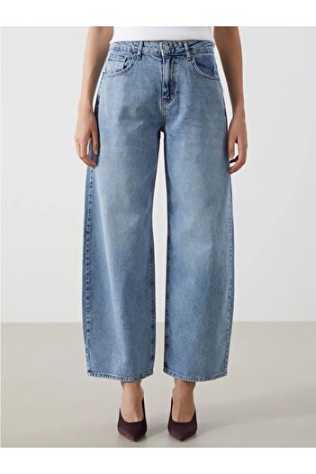 LC Waikiki LCW Jeans Indigo - Pantaloni de damă Balloon Fit Jean T