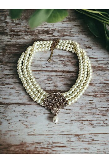 FAYRA ACCESSORIES Tavuskuşu Motifli Taşlı İnci Kolye