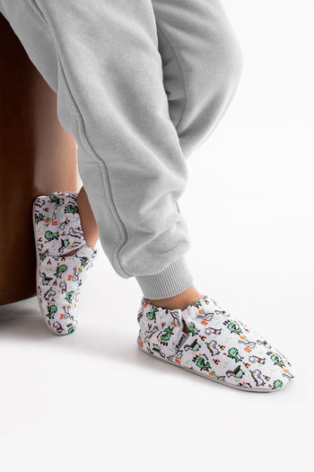 Funny Baby Non-Slip Sole Organic Baby Booties Anti-Sweat Soft Cute Figured Comfortable Flexible