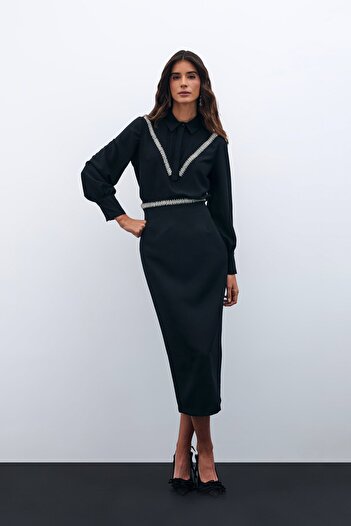 Sateen Black Midi Skirt - Waist Accessory