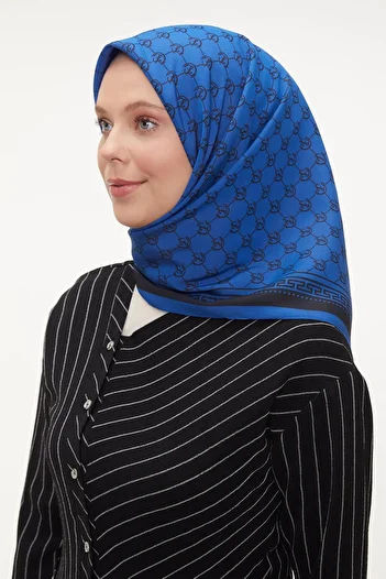 Levidor Aura Patterned Saks L Scarf