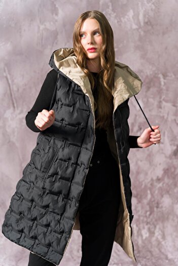 Olcay Hooded Double-Sided Patterned Puffer Vest Black-stone 8208