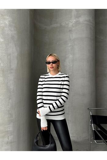 Olcay Black Striped Crew Neck Knitwear Sweater - Ecru 8236