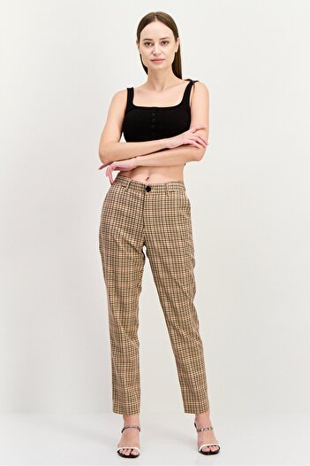 Scotch & Soda Women Regular Fit Checkered straight Leg Pants, Beige