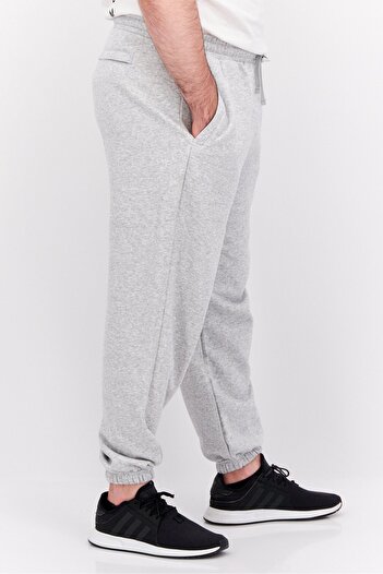 Puma Men Relaxed Fit Outdoor Sweatpants, Grey