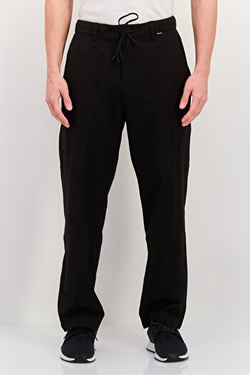 Hurley Men Slim Fit 14,5 Length Plain Straight Leg Pants, Black