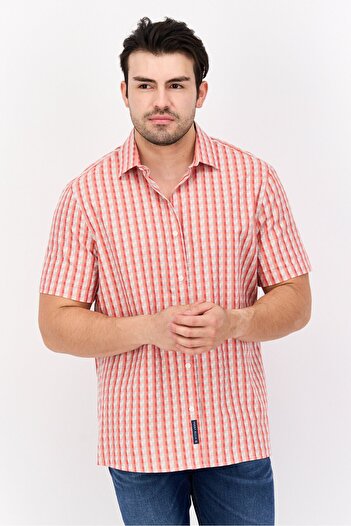 Perry Ellis Men Regular Fit Short Sleeves Gingham Print Casual Shirt, Red Combo