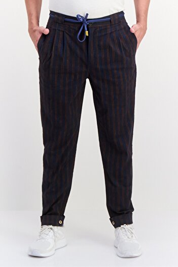 Scotch & Soda Men Tapered Fit Striped Stretchable Chino Pants, Navy