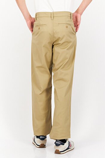 CELIO Men Loose Fit Solid Chino Pants, Beige