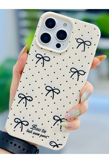 Go Aksesuar iPhone 16 Promax Compatible Black Bow Print Design Flexible Silicone Case