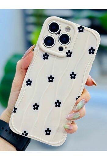 Go Aksesuar iPhone 16 Promax Compatible Black Daisy Print Design Flexible Silicone Case