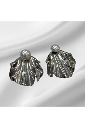Store Stylish Steel Earrings Suitable for Daily Use