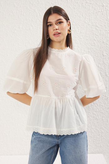 Trendyol Collection White Cotton Brode Balloon Sleeve Crew Neck Woven Blouse Twoss25Bz00168