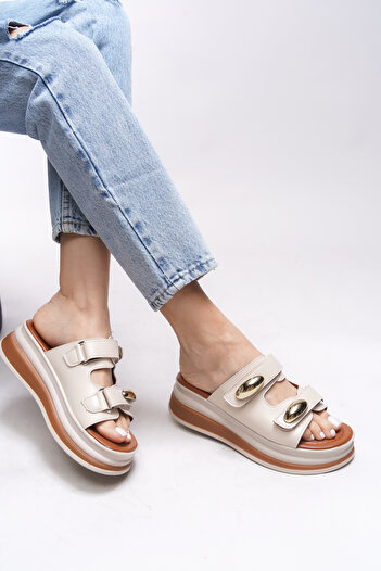 Riccon Lischaris Beige Women's Slippers - 0012321