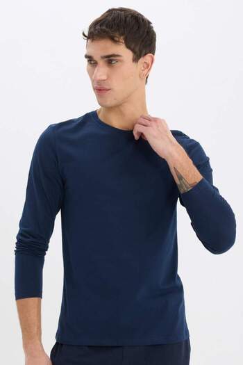 DeFacto Футболка з довгим рукавом Ust Z2771AZ25SP Slim Fit Slim Fit Crew Neck з довгим рукавом Ust Z2771AZ25SP