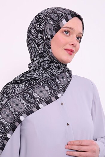 Levidor Black-Beige Ethnic Pattern Love Shawl