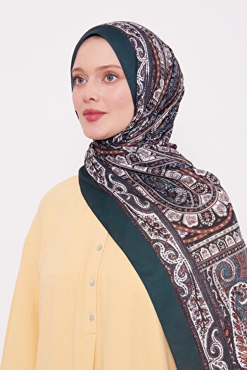 Levidor Ethnic Love Shawl with Emerald Edge Stripe