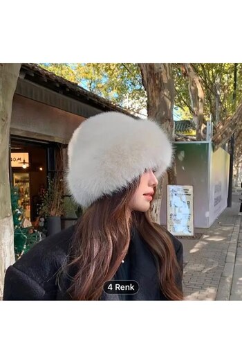 Nilbutik Ecru Viral Russian Heart Hat