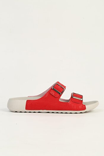 Benetton Women's Red Slippers - Bn-1418