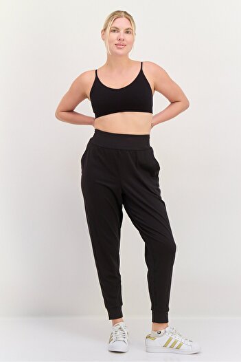Puma Women Sportswear Fit Track Pants, Black