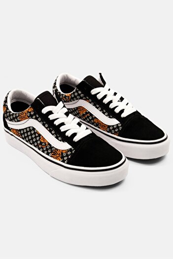 Vans Kids Boy Old Skool Lace Up Casual Shoes, Black/White