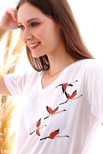 Cotton Mood 20052935 Single Jersey T-Shirt with Stork Embroidery on the Shoulder, V-Neck, Short Sleeve, Ecru