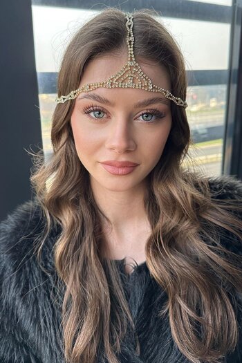 TAKIŞTIR Gold Color Stone Detailed Forehead/Henna Accessory