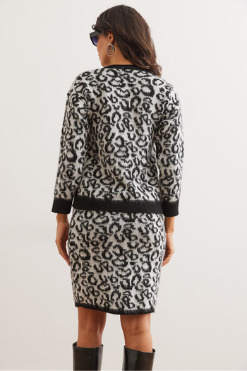 Olalook Women's Black Bottom Top Leopard Knitwear Set Tkm- 19000341