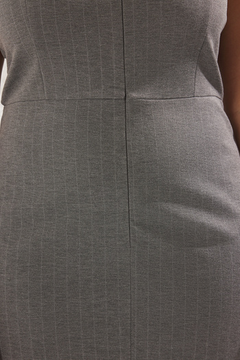 Trendyol Curve Φόρεμα Polo Neck Stripe Plus Size - 100% βαμβακερό πλεκτό TBBSS24AH00006