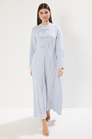 Trendyol Modest Světle modré nepodšité hladké tkané šaty Finike Hidžáb Tctss25Eb00021