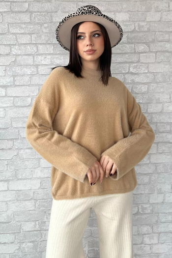 GÜLSELİ Beige Crew Neck Women's Bearded Knitwear Sweater