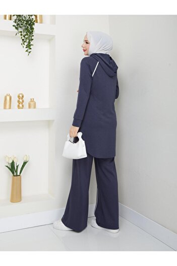 Moda Krash Moal Sports Suit with Hood Detail