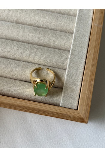 ringbox Water Green Stone Oval Gold Ring