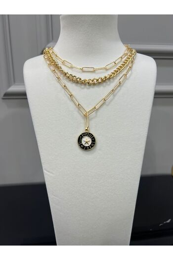 Store Stylish Design Necklace with 3 Chains