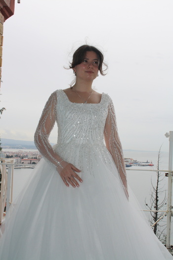 AGONYA MODA Karolin Lace Sleeve Square Neckline Helen Wedding Dress