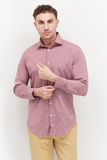 Perry Ellis Men Spread Collar Long Sleeve Plaid Dress Shirt, Red Combo