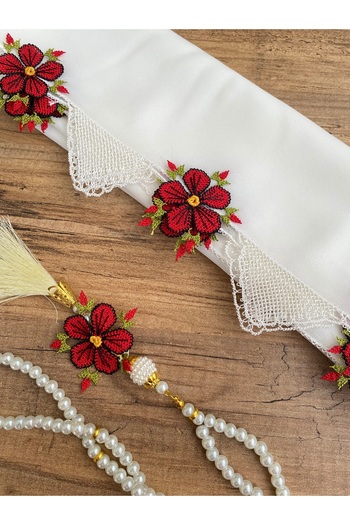 DEVSER Needle Embroidered Prayer Headscarf