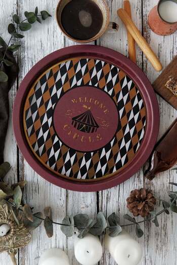 Hesaplı Kasa Festival Patterned Decorative Round Metal Serving Tray 31.5 cm